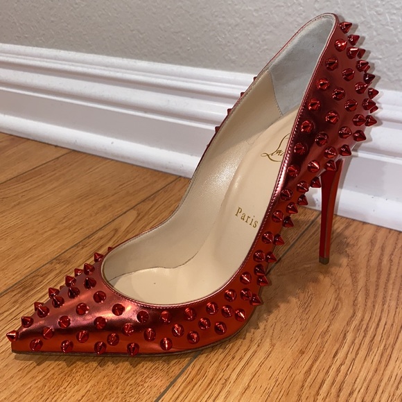 *SOLD* 💥HP💥 CHRISTIAN LOUBOUTIN METALLIC HEEL - Picture 3 of 13